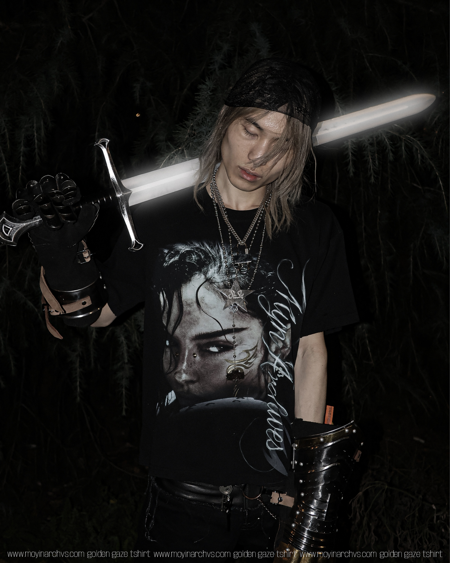GOLDEN GAZE TSHIRT